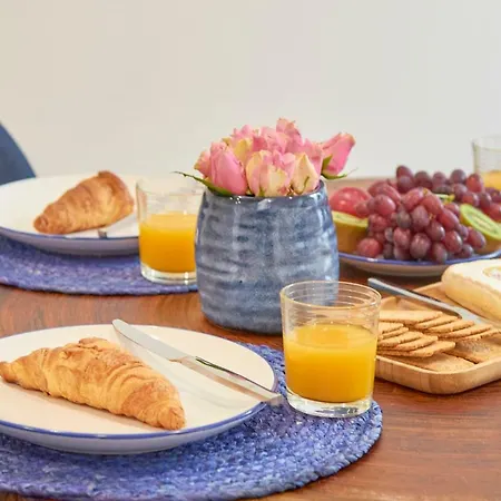 Avenida Da Liberdade * Lisboa